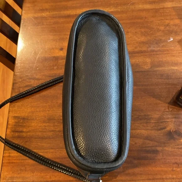 Brighton bucket bag - Picture 10 of 15